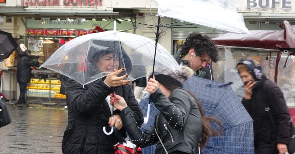 Meteoroloji'den sağanak ve fırtına uyarısı