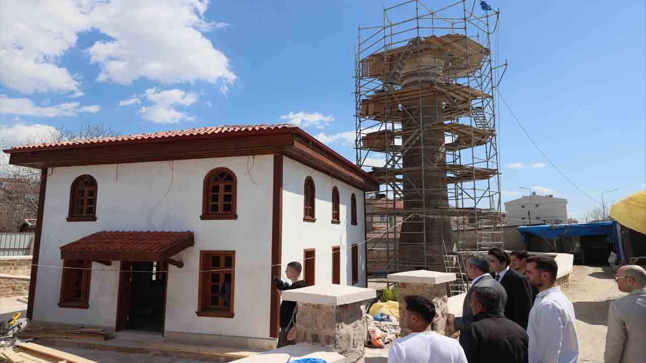 Son hali görüntülendi: Tarihi Cami cemaatine kavuşuyor