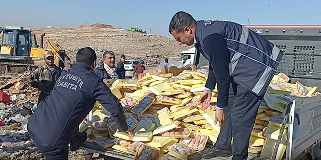 Son kullanma tarihi geçmiş tavukları millete yedireceklerdi!