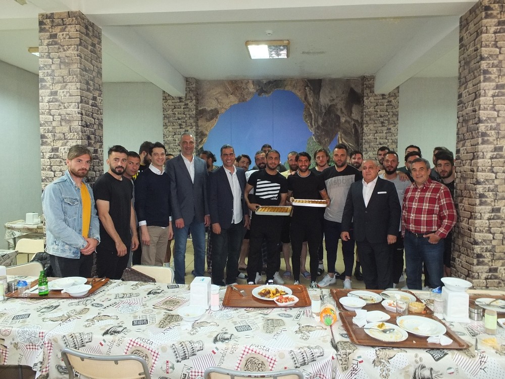 Son maç öncesi Bandırmaspor, Banvitspor ile kenetlendi 