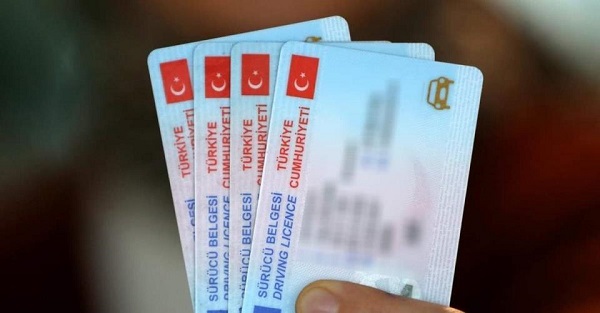 Son nokta konuldu! Gündeme oturan ehliyet haberlerine ilişkin açıklama