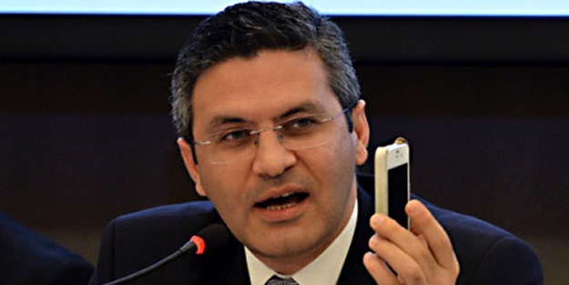 Son örnek Oğuz Kaan Salıcı! Akit’e dava açacaklar, bir daha bir daha düşünün