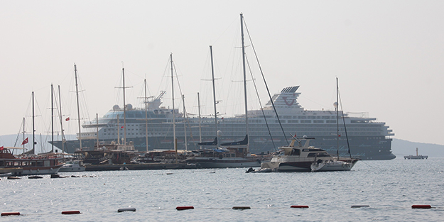 Son seferini yaptı! Tam 15 bin turist getirdi