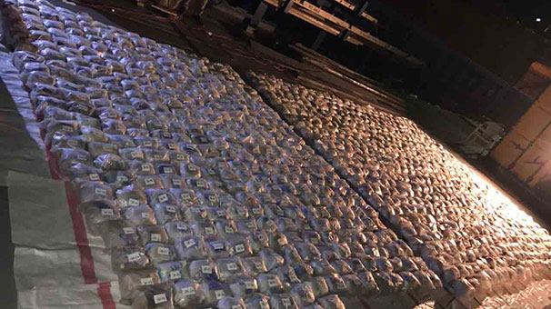 Son yılların en büyüğü… Tam 200 milyon TL değerinde çuvallarla çıktı!