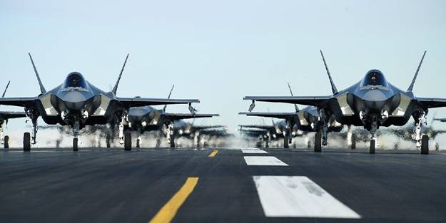 Son yılların en büyük bombardımanı! ABD jetleri 2 ülkeyi vurdu!