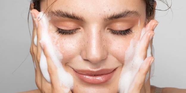 Sonbaharda cildinizi koruyun