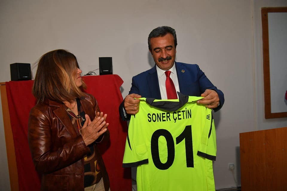Soner Çetin’e hakem forması