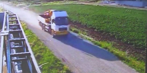 Sonunda bu da oldu! Dağa vinç çıkarıp...