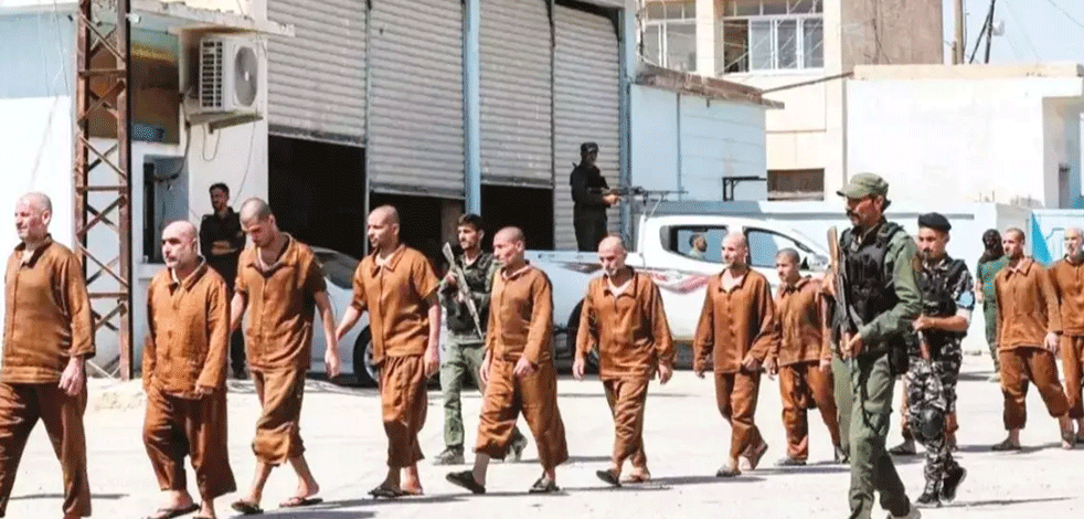 Sonunda bunu da yaptılar! Terörist teröristi serbest bıraktı: Suriye'de ABD destekli gösteri