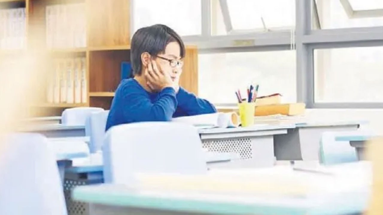 Sonunda oldu! 15 yaş altına sosyal medya yasağı onaylandı