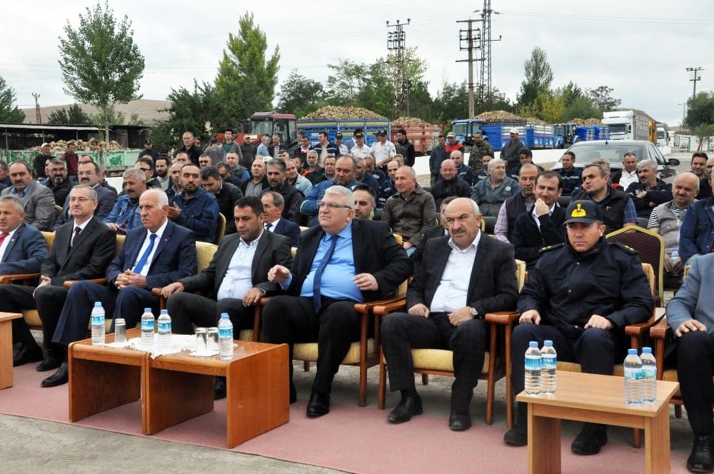 Sorgun’da 22.dönem pancar alım kampanyası törenle başladı 