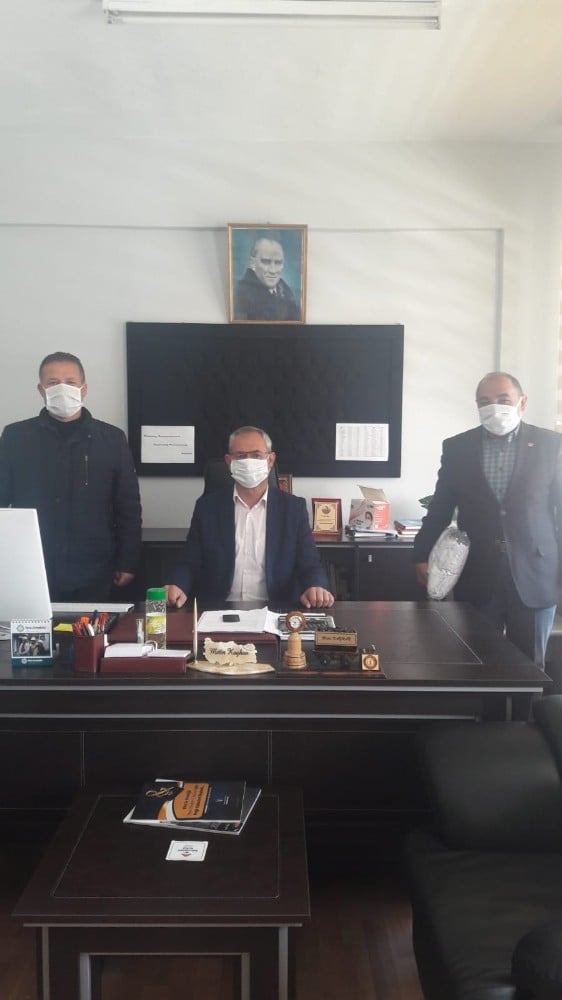 Sorgun’da muhtarlara maske dağıtıldı 