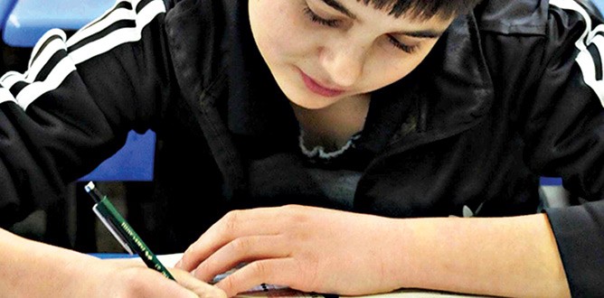 Sorular yanlış değil