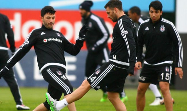 Sosa takıma geri döndü!