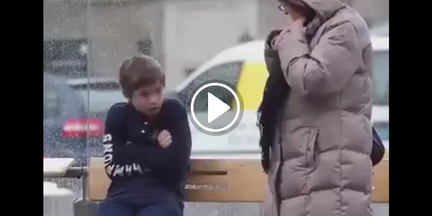 Sosyal deney: Üşüyen birine ceketinizi verir misiniz?