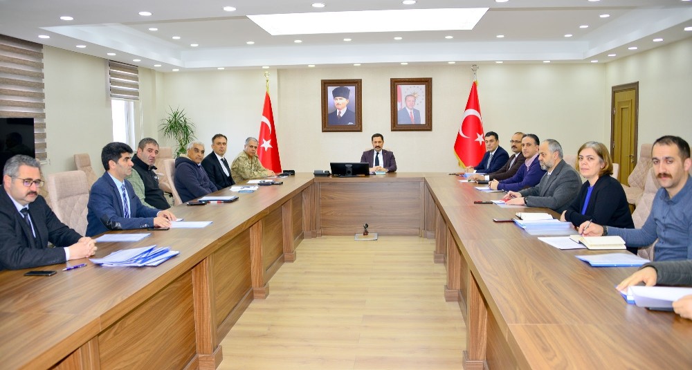 Sosyal Destek Grubu Toplantısı, Ardahan Valisi Mustafa Masatlı başkanlığında yapıldı 
