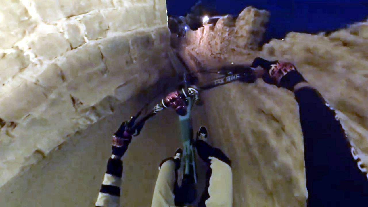 Sosyal medya bu videoyu konuşuyor! 15 yaşındaki gençten büyük cesaret