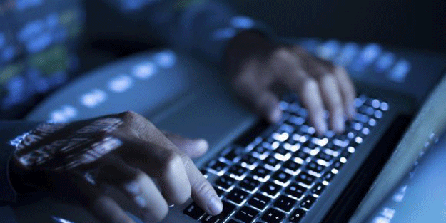 Sosyal medya çetesi çökertildi