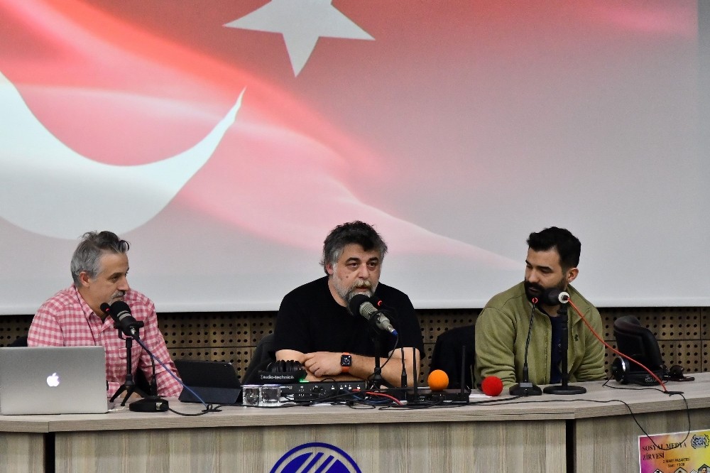 Sosyal medya fenomenleri SAÜ’de bir araya geldi 