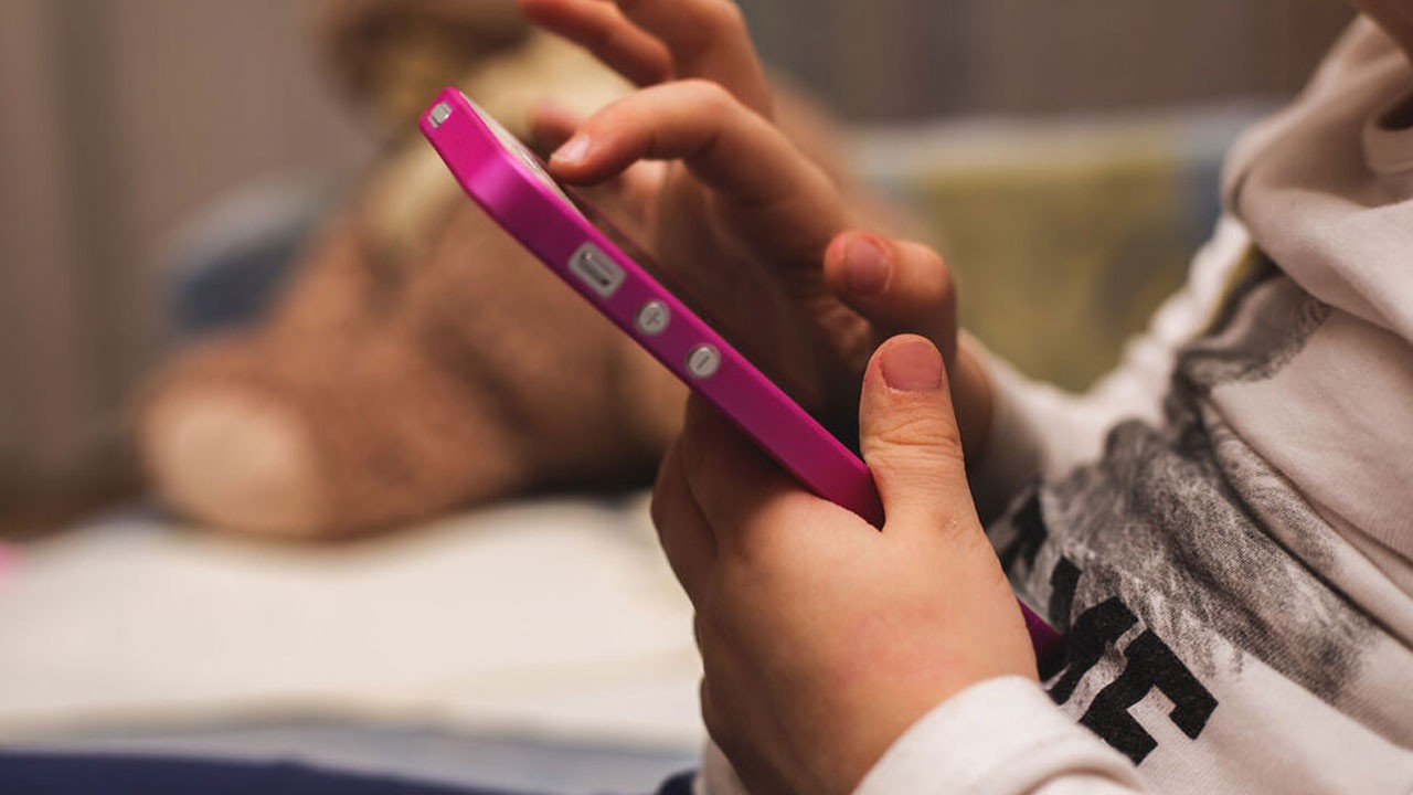 Sosyal medya için radikal karar! 18 yaş altına erişim yasaklanacak mı?