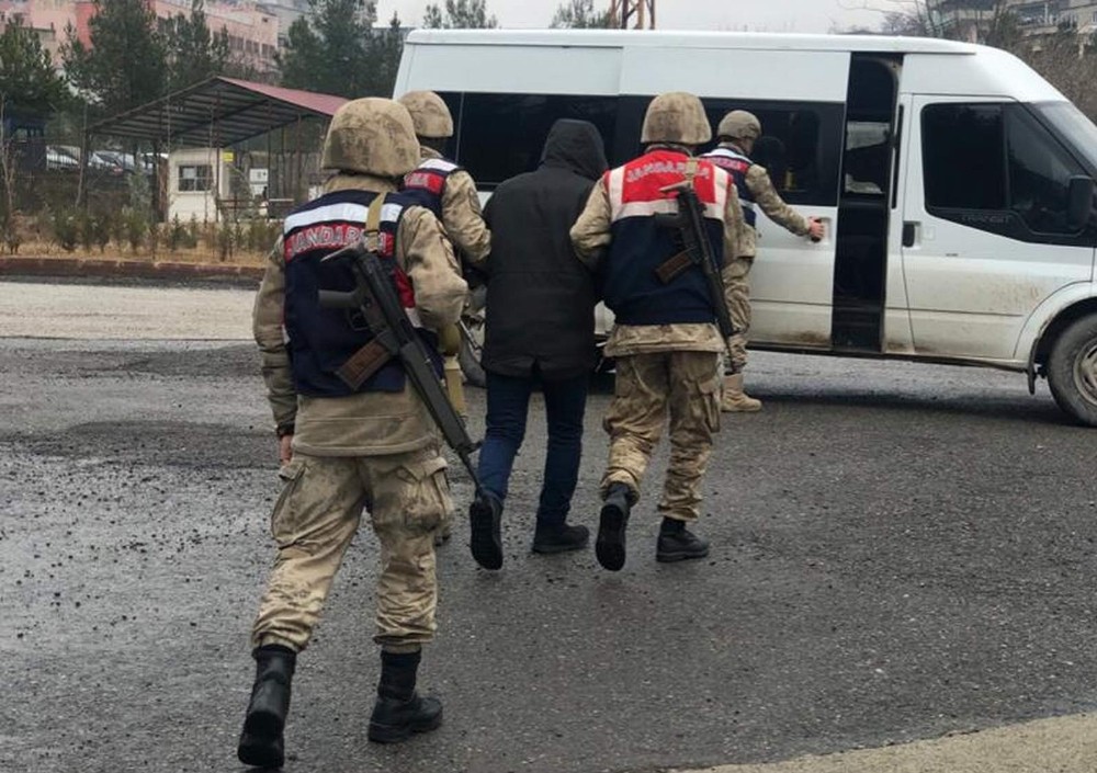 Sosyal medya üzerinden terör propagandası yapan 1 kişi gözaltına alındı 