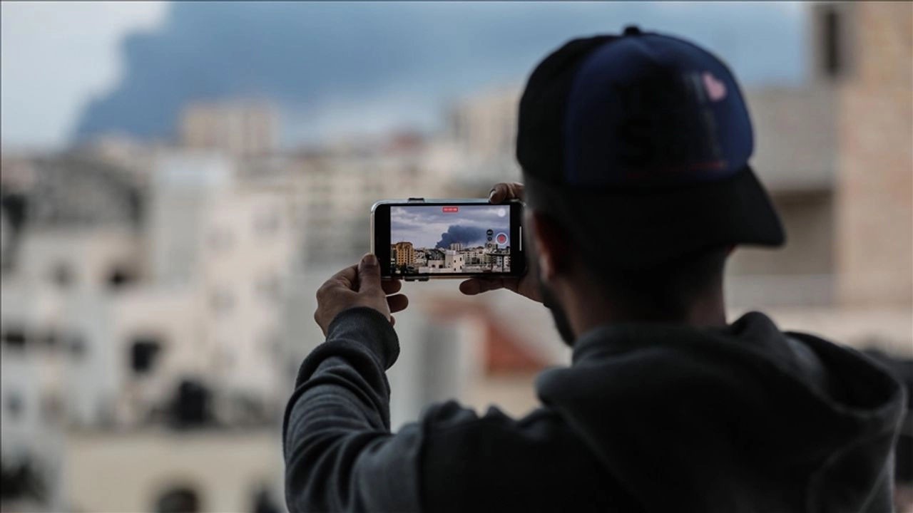 Sosyal medyada Dubai çikolatası neden gündem oldu? TL'yi alan markete koştu