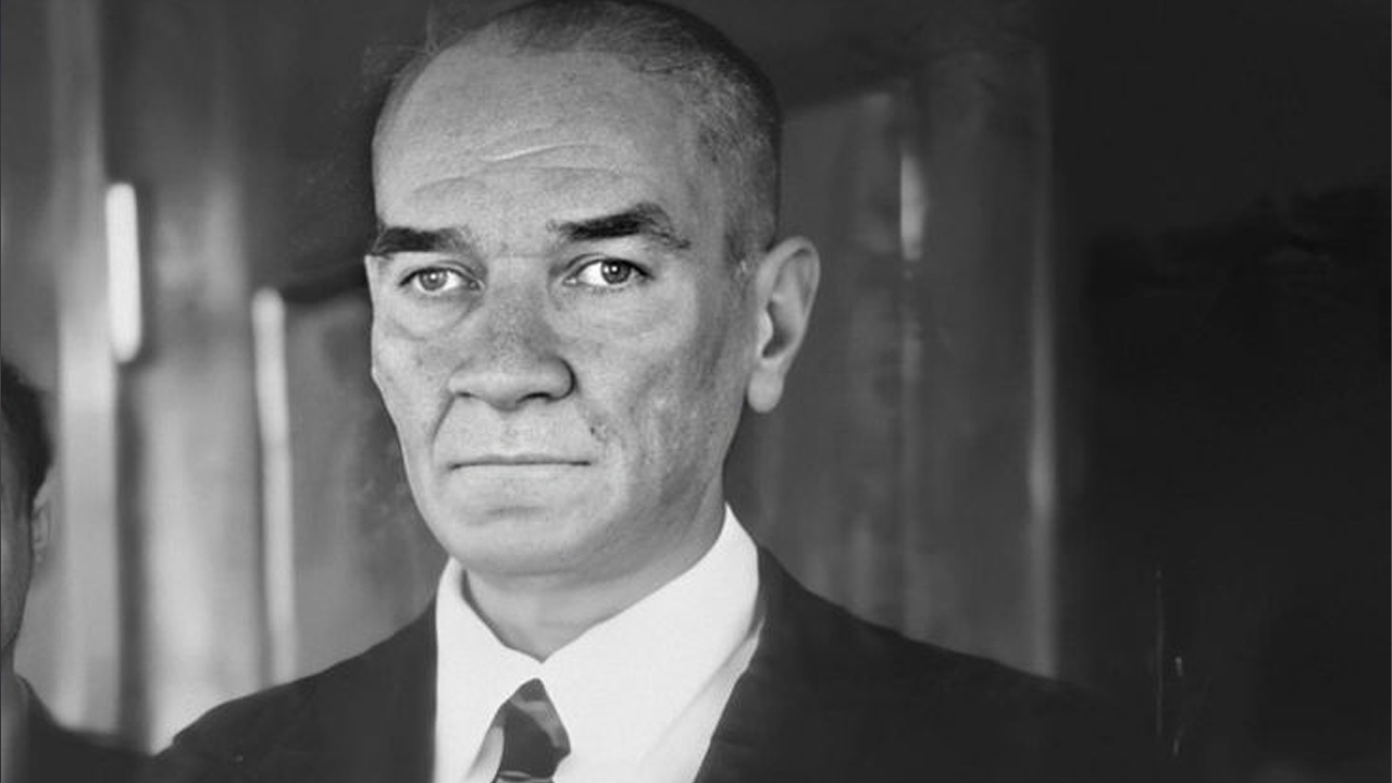 Sosyal medyada Mustafa Kemal aleyhinde paylaşım yapan kişi tutuklandı