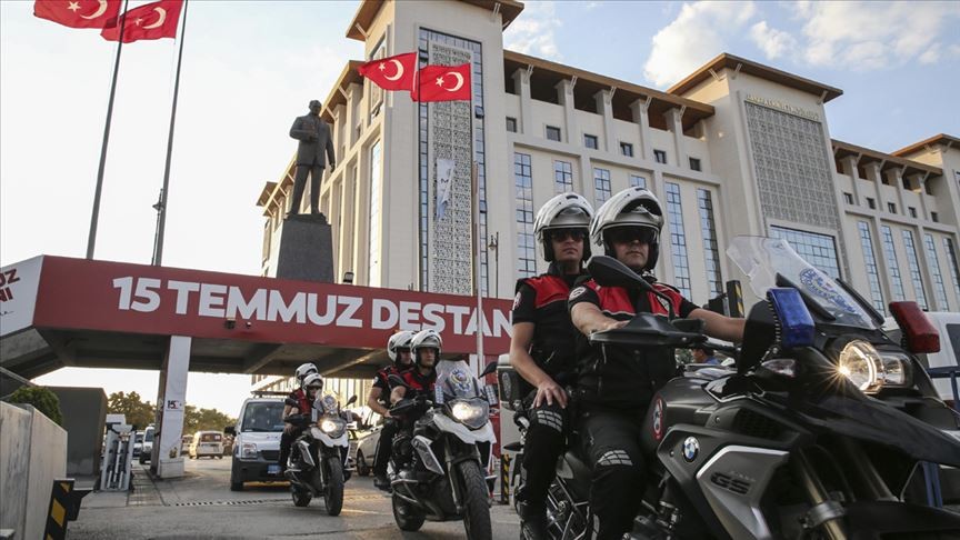 Sosyal medyadan 'Avcı kız' tuzağına polis operasyonu!