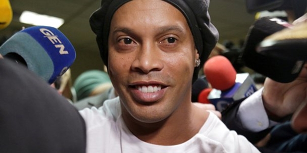 Sosyal medyadan duyurdu... Ronaldinho'dan kötü haber geldi! Sosyal medyadan duyurdu