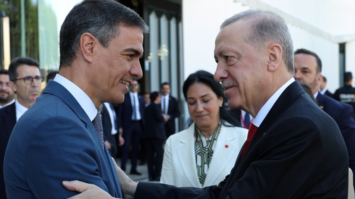 Sosyalist Sanchez ile Erdoğan’ın arasından su sızmıyor! Peki Türk halkının gönlünü nasıl kazandı?