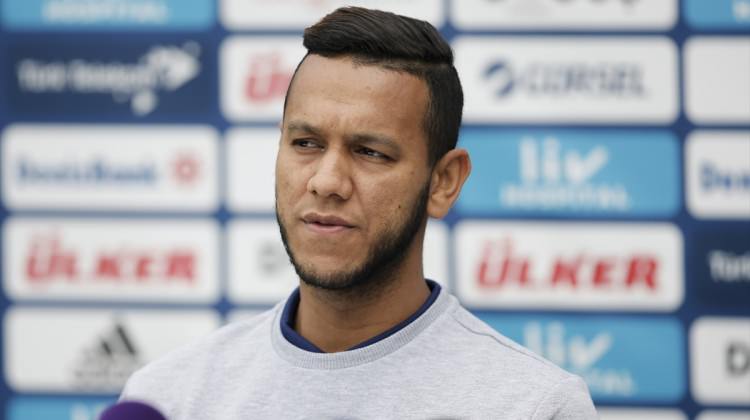 Souza: Yeni kontrat yapmak istiyorum