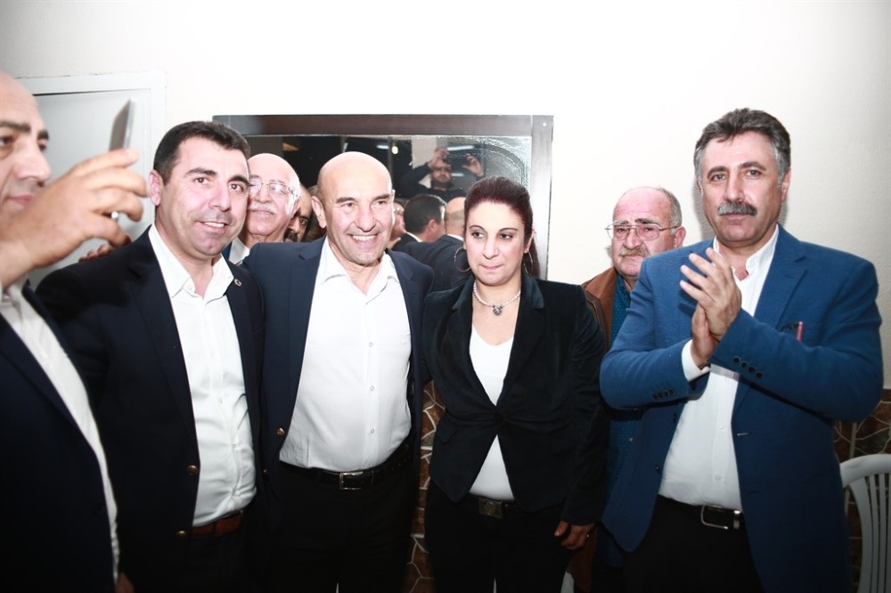 Soyer’den Bayraklı’ya “Hizmet yağdıracağız” sözü 