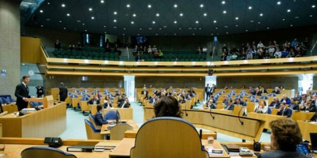'Soykırım' iddiaları için Hollanda'dan flaş karar