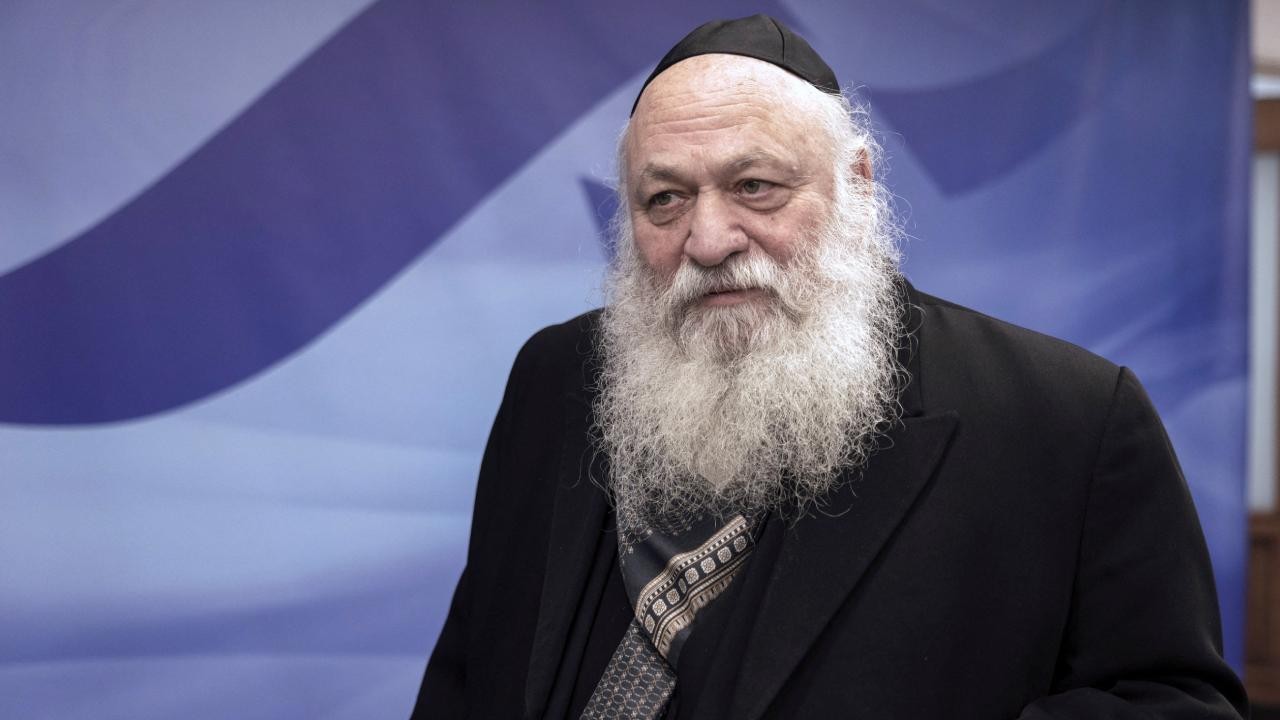 Soykırımcı İsrail’i sarsan istifa!