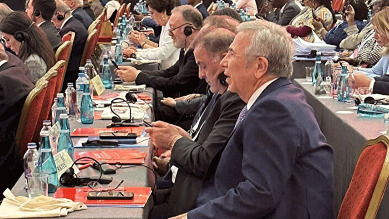 Söylediklerinin arkasında mısın, yoksa sen mi döndün! Yeni sosyalist Mansur Yavaş'ın 2 ihtimali var