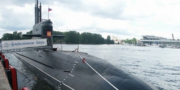 Söylentiyi duyan Ruslar sahile koştu!