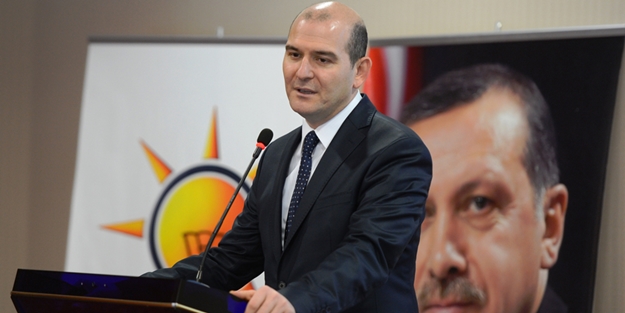 Soylu'dan ona 'bozkurt' işareti yapanlara yanıt