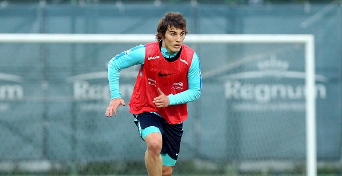 Söyüncü Bundesliga ekiplerinden Freiburg'a transfer oldu