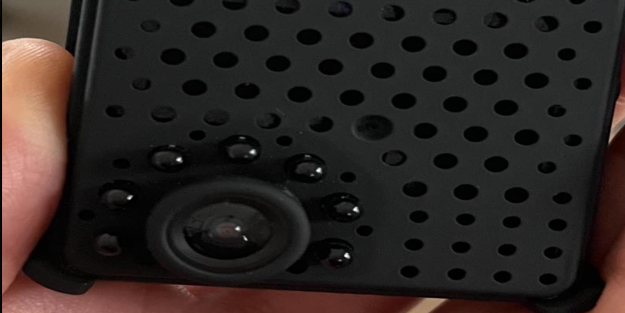 Soyunma kabininde gizli kamera çıkan fabrikadan tuhaf savunma!