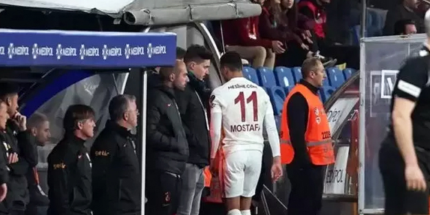 Soyunma odasında yumruklarıyla ortalığı karıştırdı!