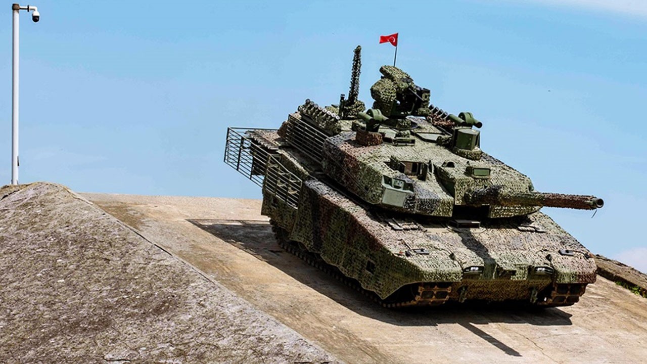 Sözcü madara olmak için her şeyi yapıyor! Togg nerede dediler rezil oldular şimdi sıra Altay tankında