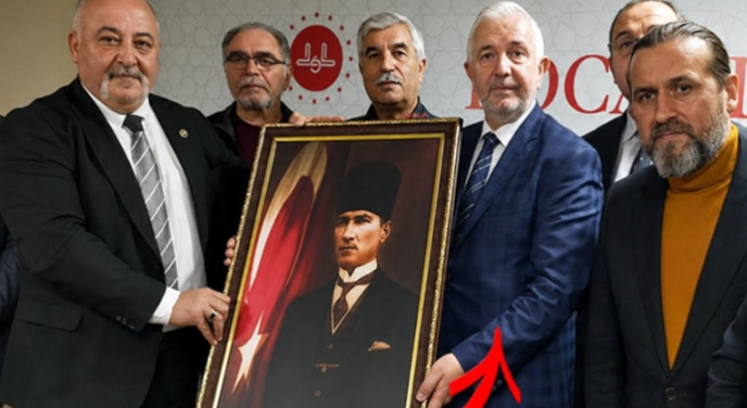 Sözcü’den akılalmaz Atatürk kurgusu! 35 müftü değişti, faturayı Diyanet’e kesti