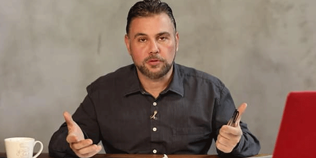 Sözcü'nün ekonomisti Murat Muratoğlu'nun maskesi indirildi