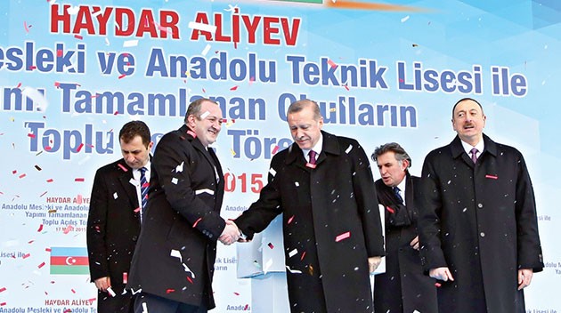 Sözde değil, özde kardeşiz