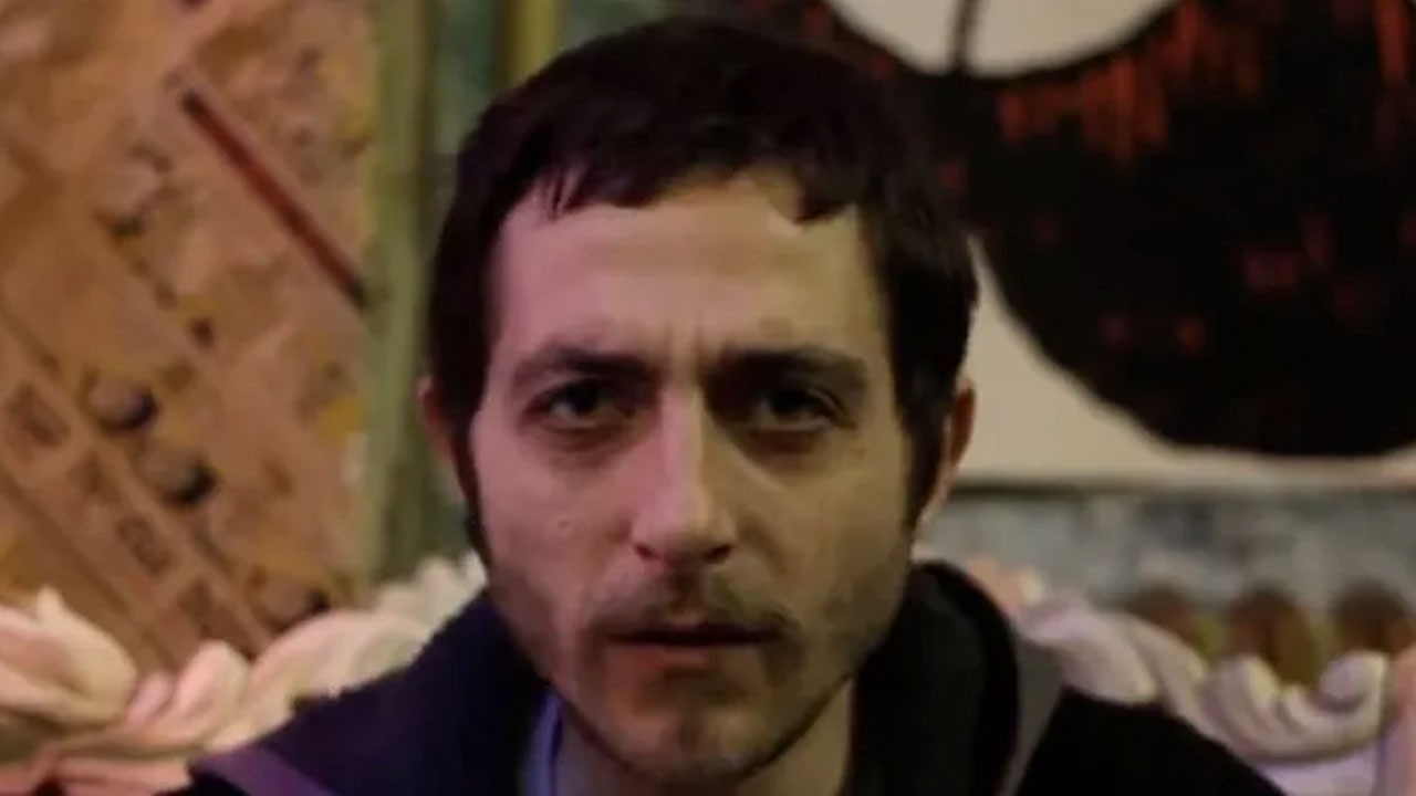 Sözde karikatürü çizen ahlaksızın sicili kabarık! İslam’a küfür, Erdoğan’a tehdit, 15 Temmuz şehitlerine hakaret