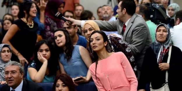 Sözleşmeli öğretmenlerin görev süreleri kısalıyor mu?