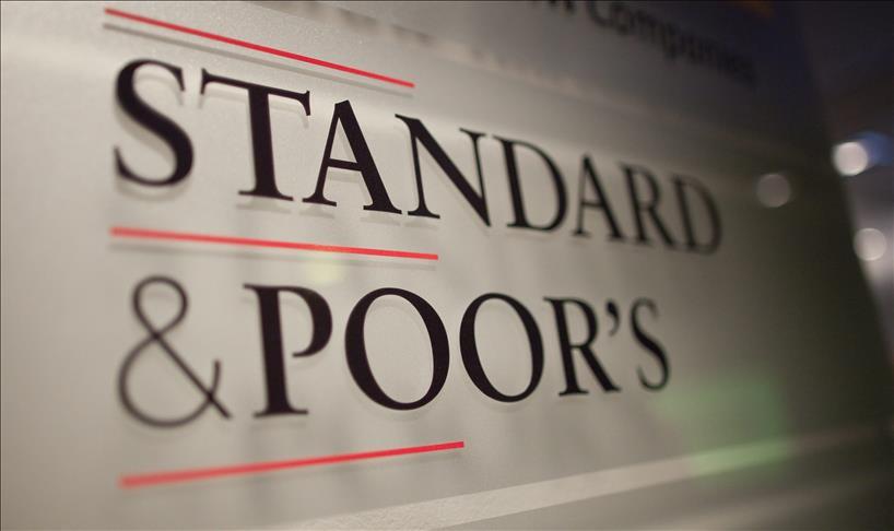 S&P Rusya için büyüme tahminlerini düşürdü