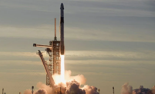 SpaceX, 4 astronotu Uluslararası Uzay İstasyonu'na gönderdi