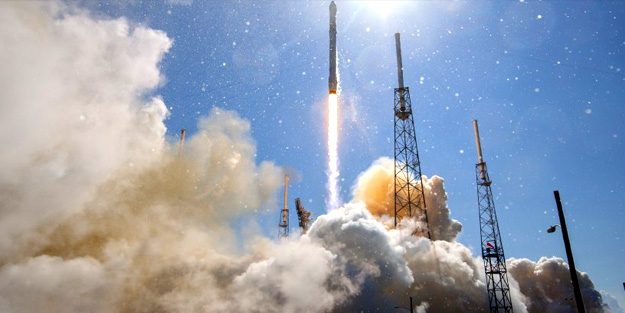 SpaceX, 7 uydu fırlattı