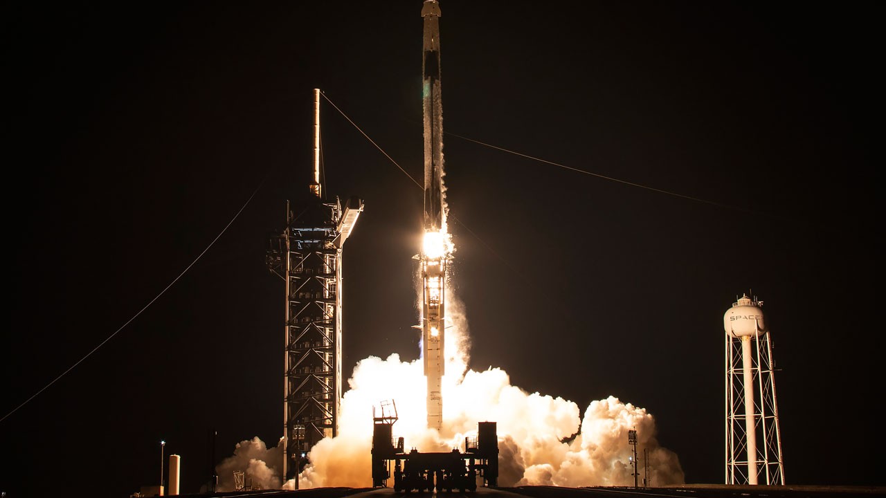 SpaceX, dev uzay penceresi ‘Cupola’yı yeniden yörüngeye taşıdı